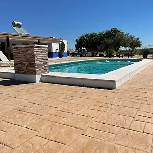 La Casa Del Olivo Сasa de vacaciones Écija